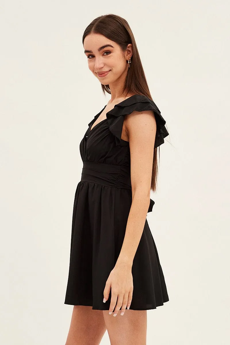 Black Short Sleeve Ruched Bust Skater Dress