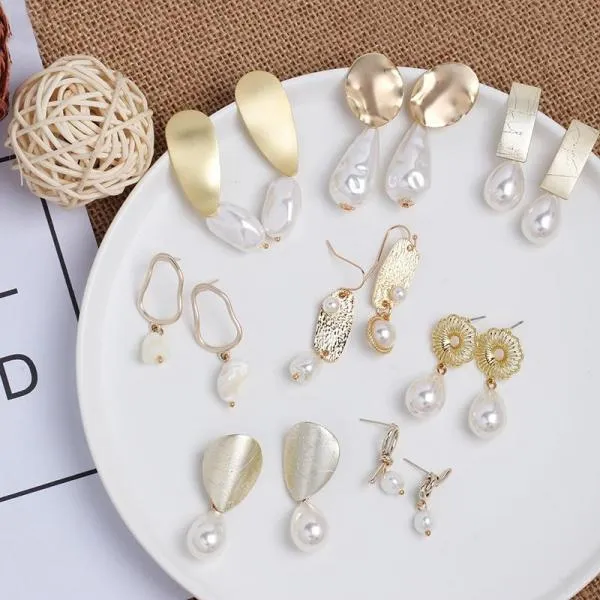 Korea Design Pearl Stud Earrings