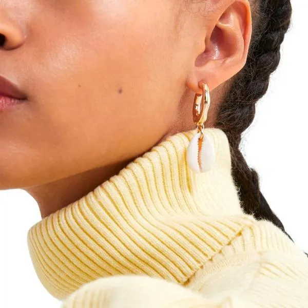 Korea Design Pearl Stud Earrings