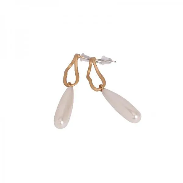 Korea Design Pearl Stud Earrings