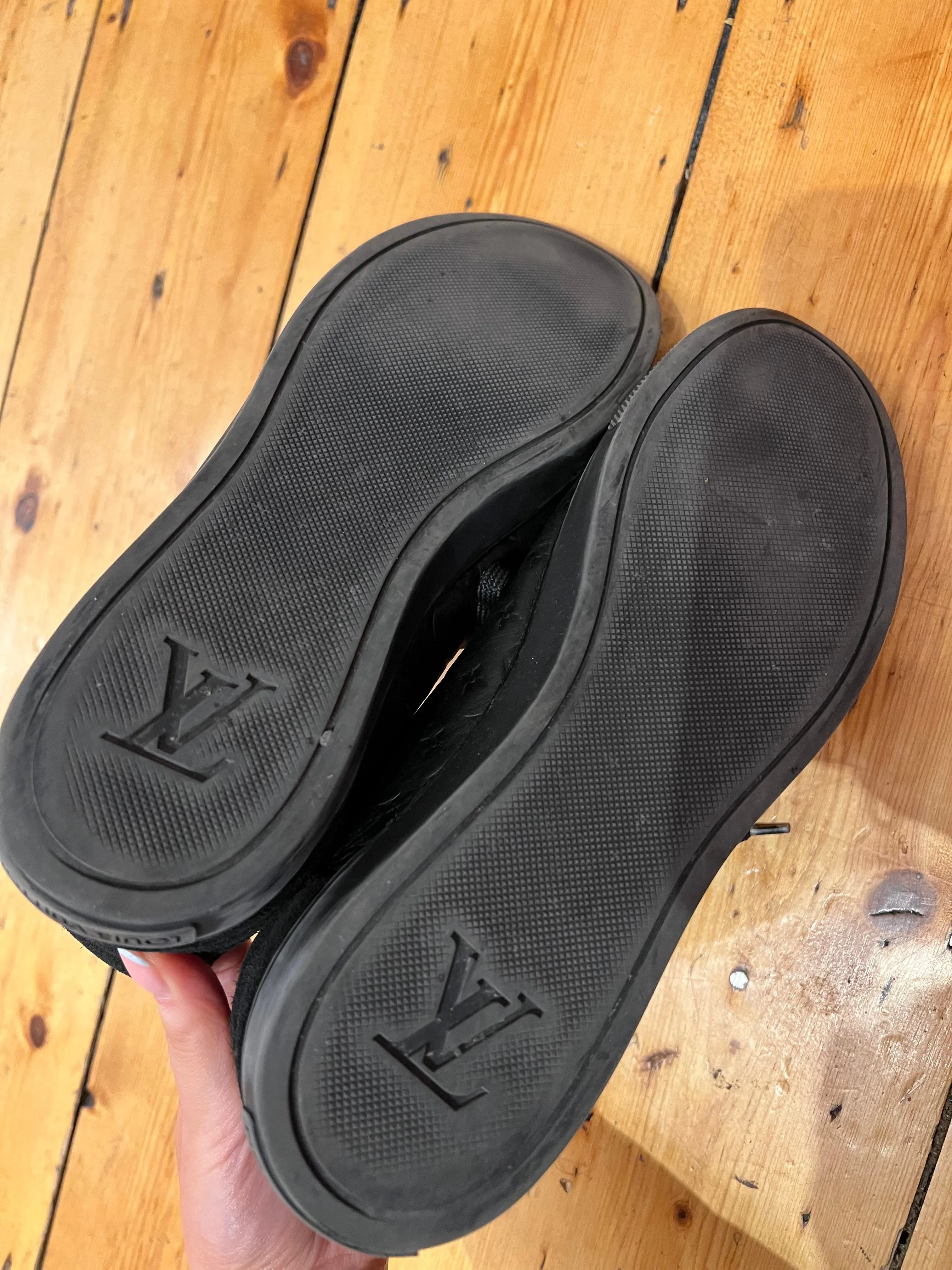 Louis Vuitton Size UK 6 Black Shoes