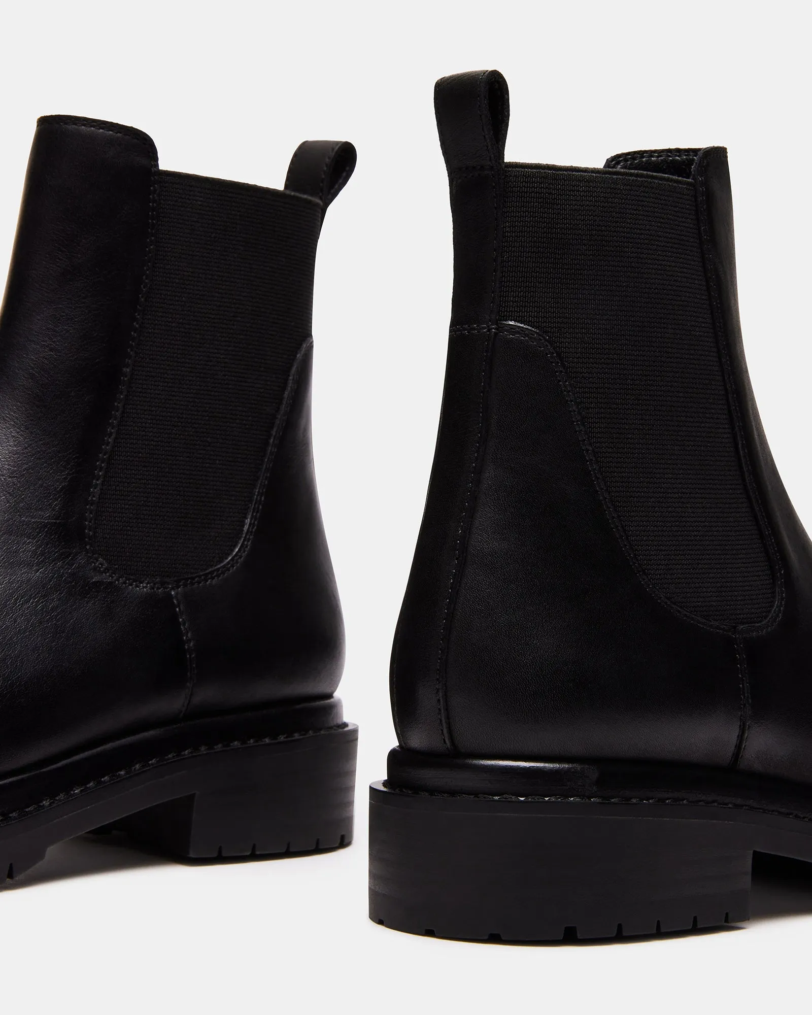 LYSETTE BLACK LEATHER - SM REBOOTED
