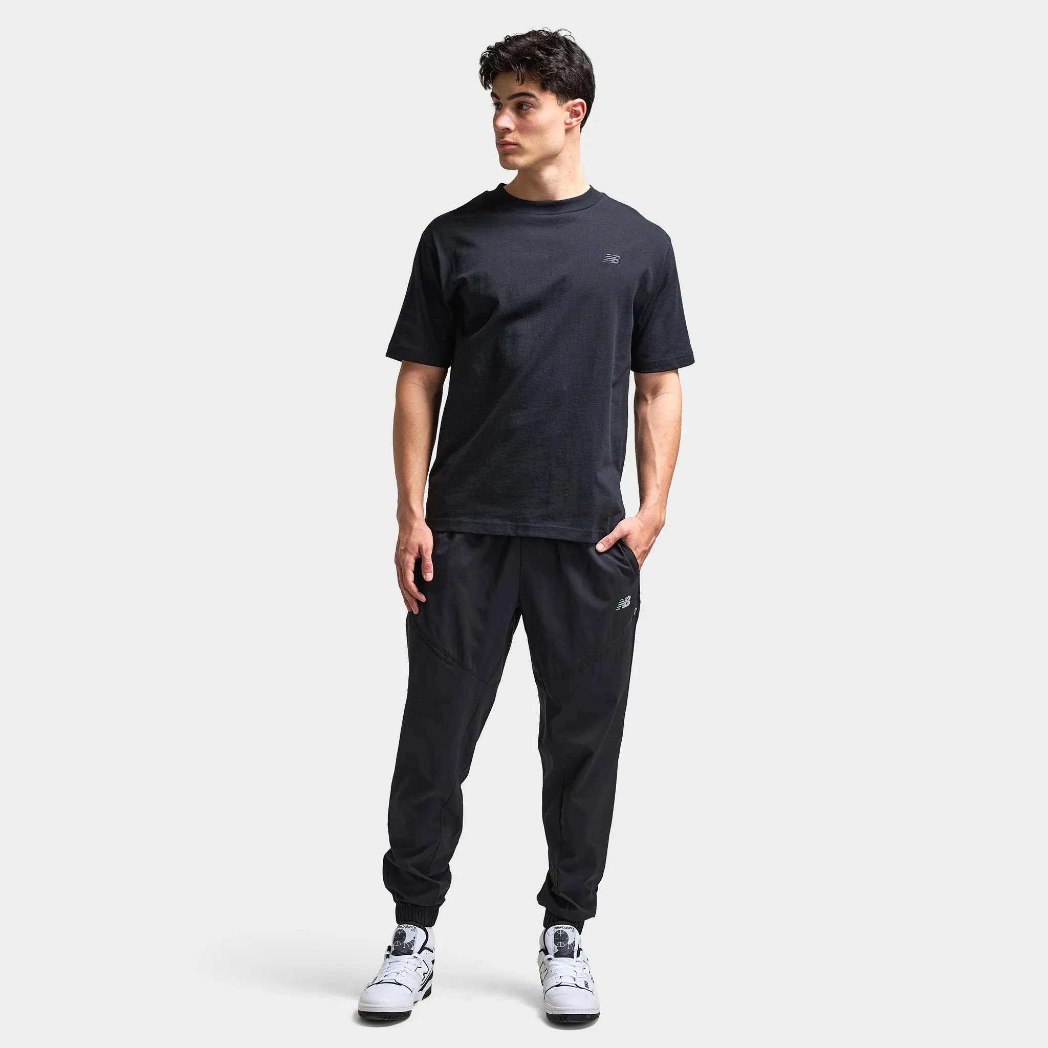 New Balance Athletics T-Shirt / Black