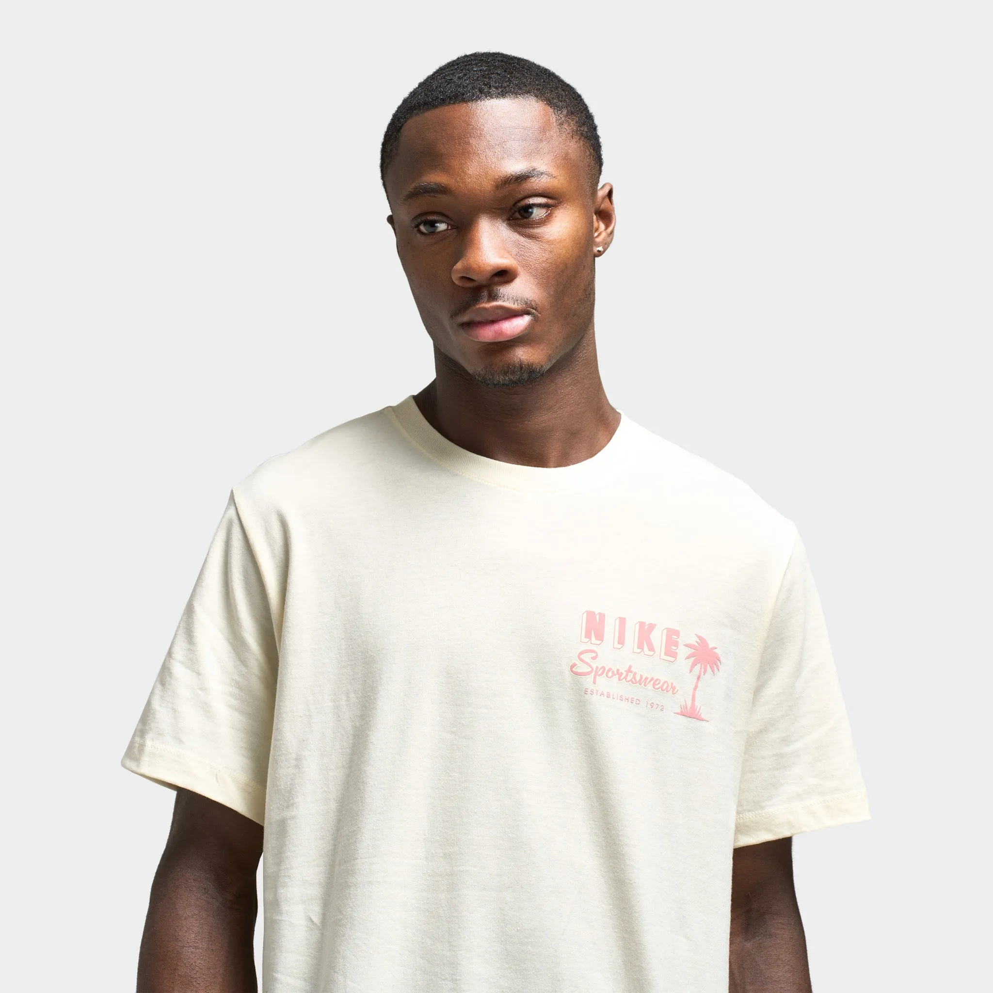 Nike Sportswear T-Shirt Sweet Coconut Milk / Denim Turq