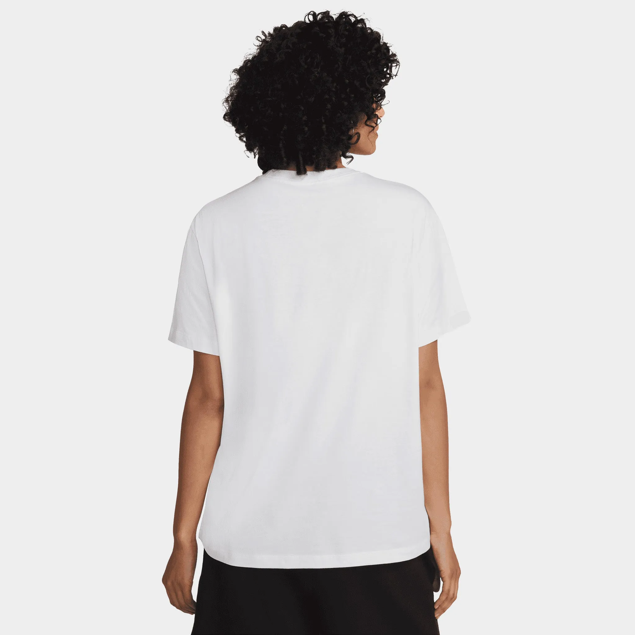 Nike Women's Sportswear Essential T-shirt White / Black