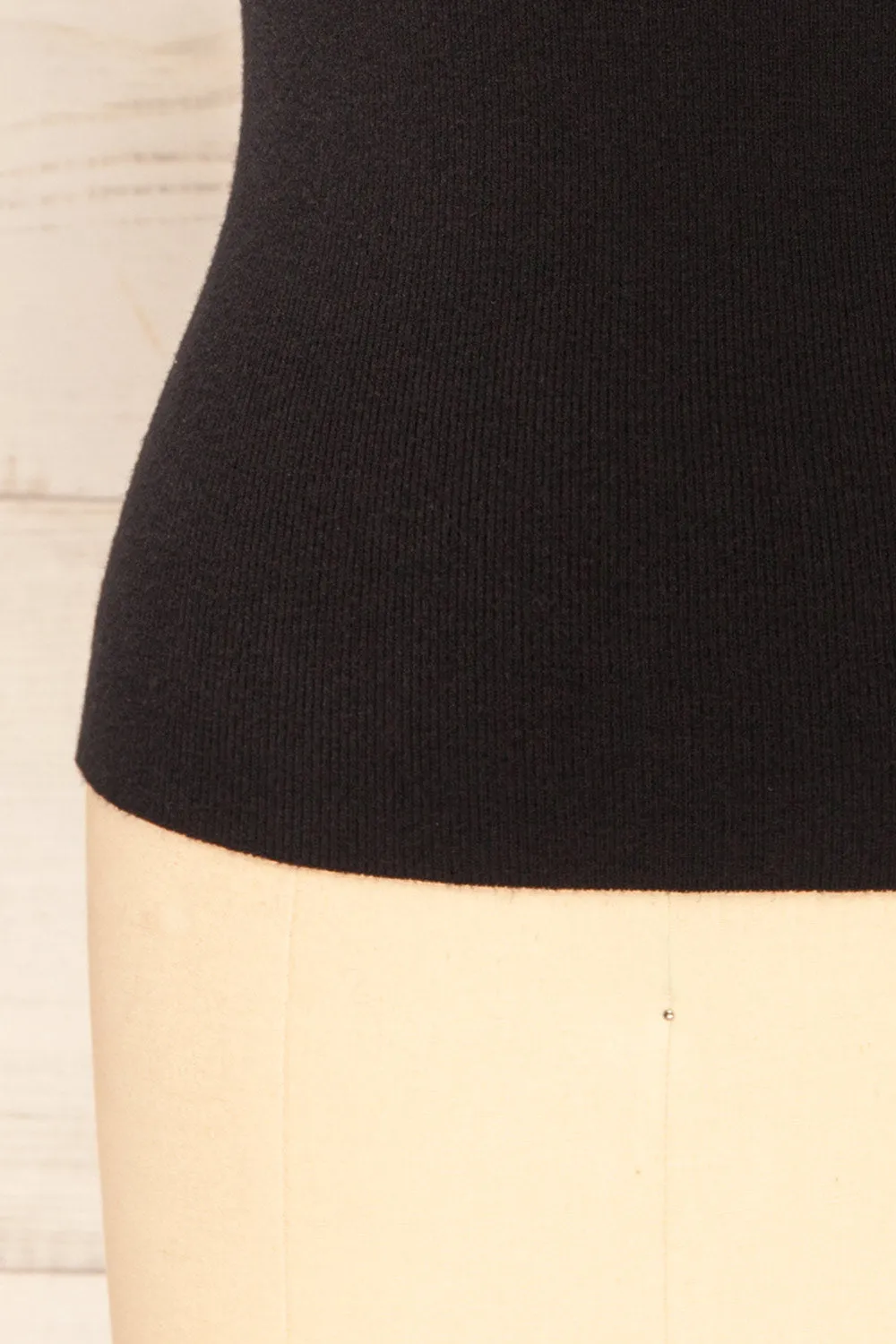 Palermo Black | Short Sleeve Mock Neck Top