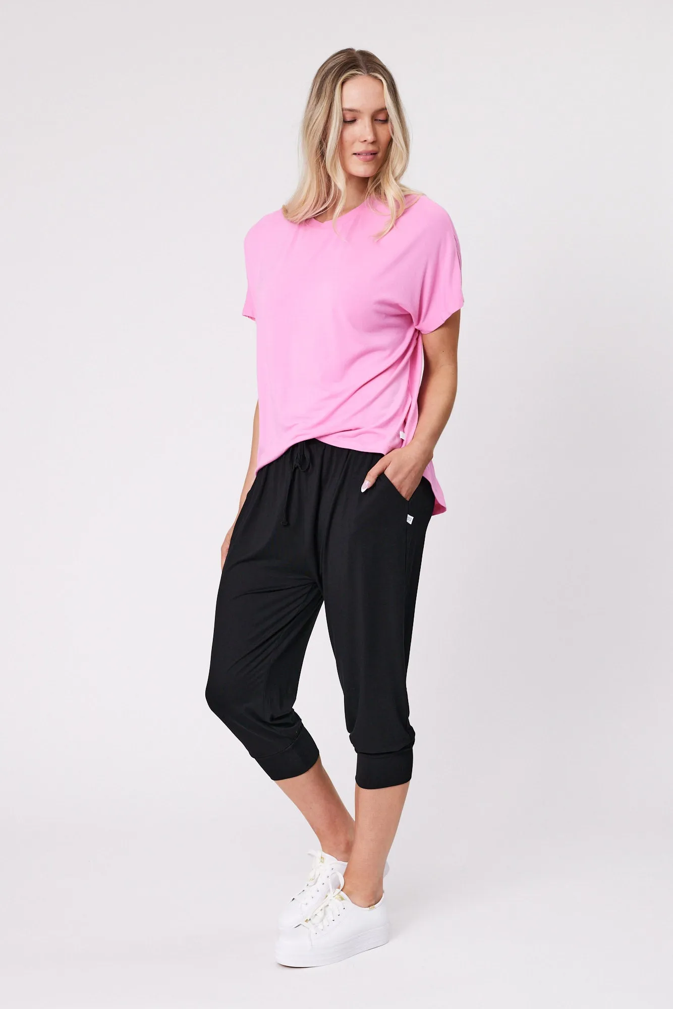 Shine On Essentials Comfort Jogger Black