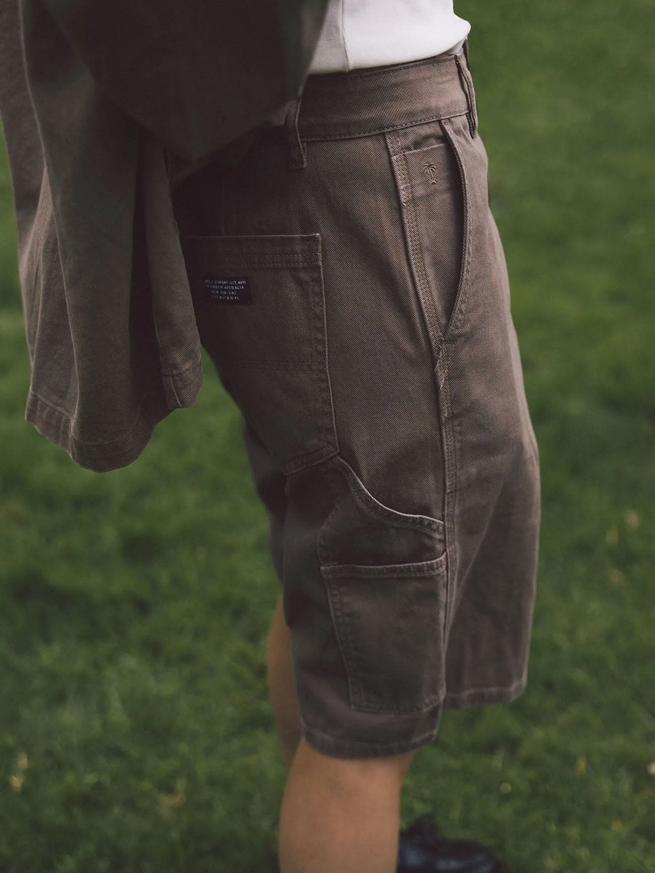 Slouch Carpenter Twill Short - Desert