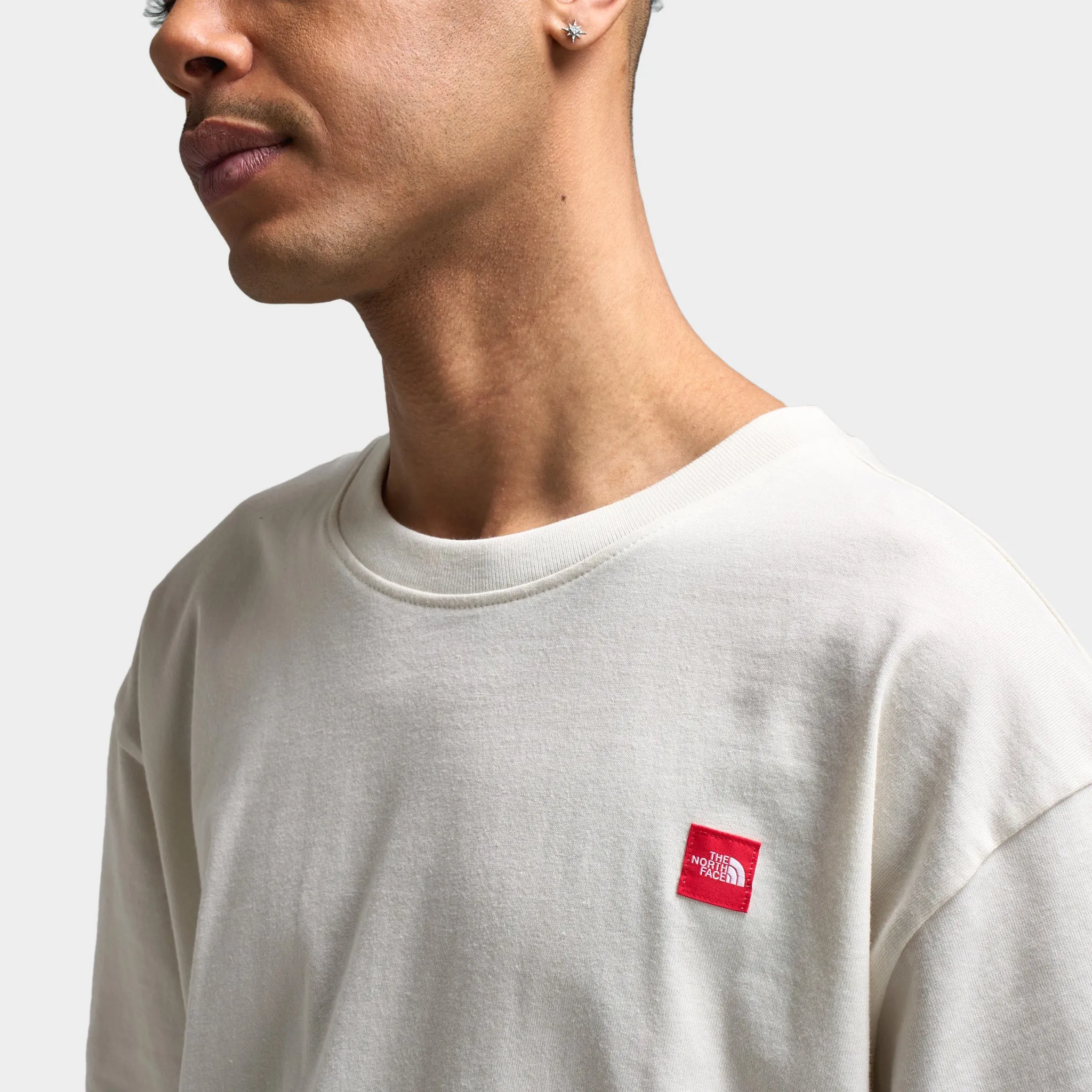 The North Face Red Box Kilimanjaro Heavyweight T-Shirt / White Dune