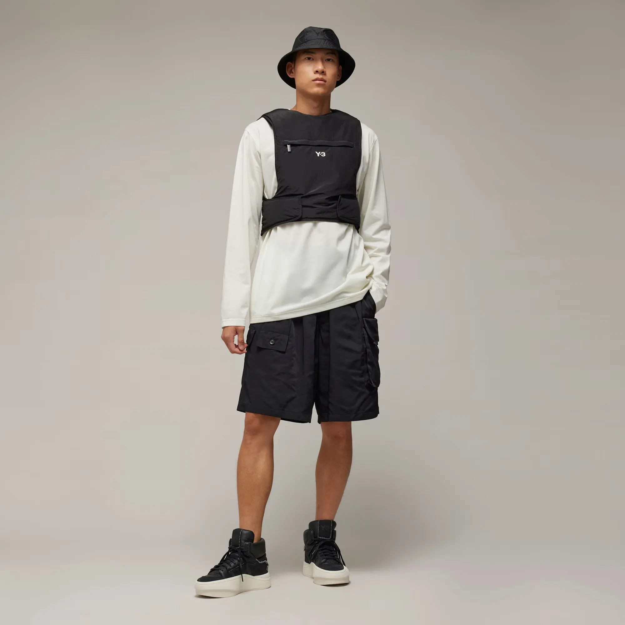 Y-3 | NYLON TWILL SHORTS { BLACK